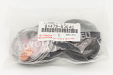 TOYOTA - genuine parts 04479-60040
