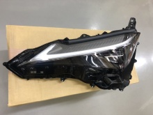 TOYOTA - genuine parts 81185-76310